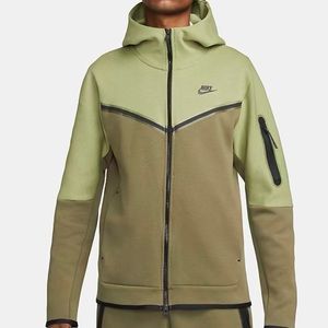 Nike | Sportswear Tech Fleece Full Zip Hoodie NWT